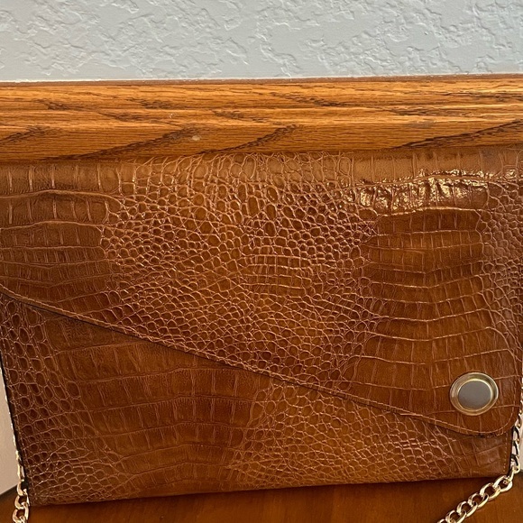 Vintage Crocodile Embossed‎ Brown Clutch Crossbody Bag - Picture 2 of 9
